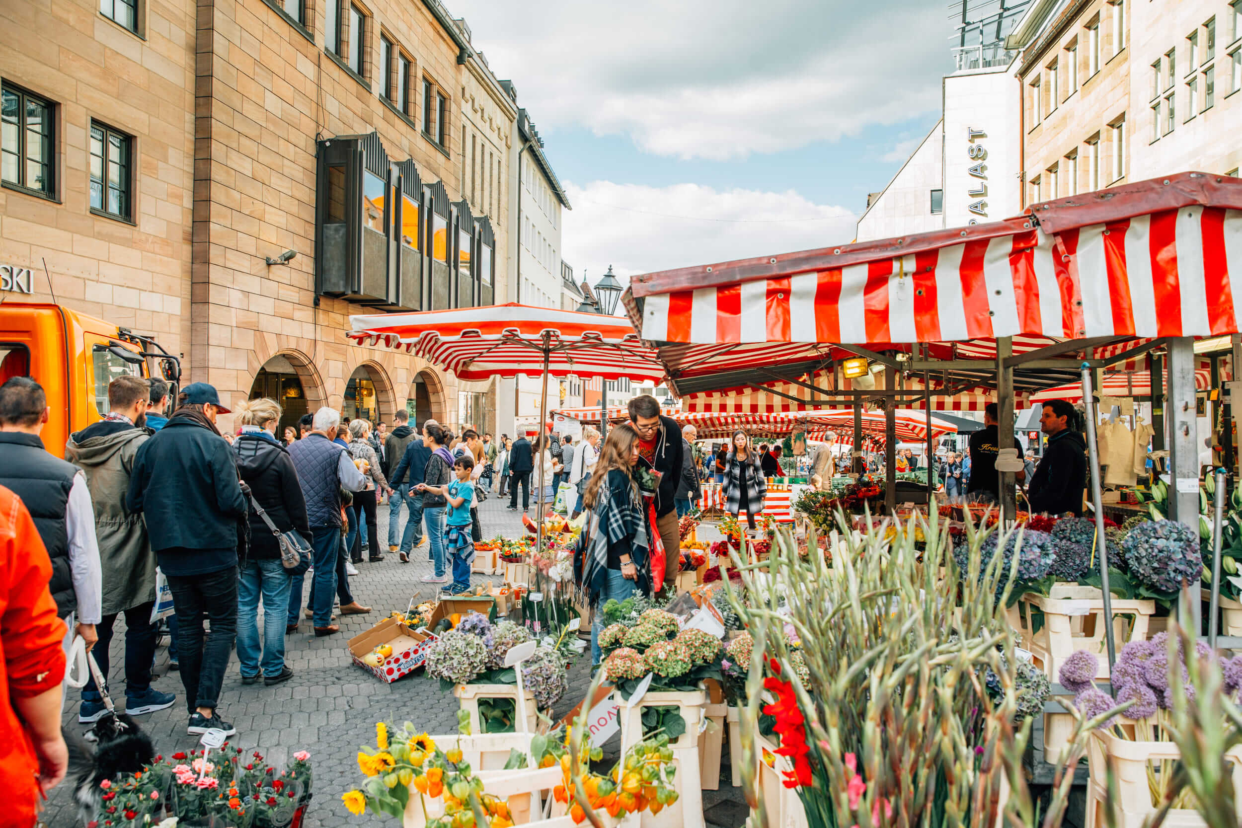 espace-public-marche-commercants